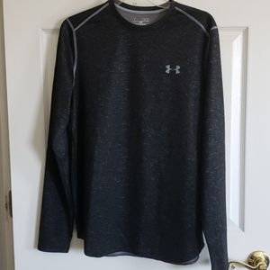Under armour long sleeve loose fit
